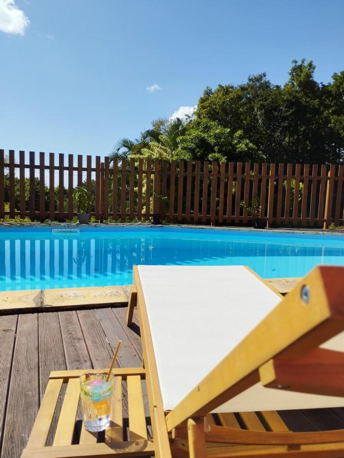 Kaz Kalina - Gites Avec Piscine Partagee Буйант Экстерьер фото